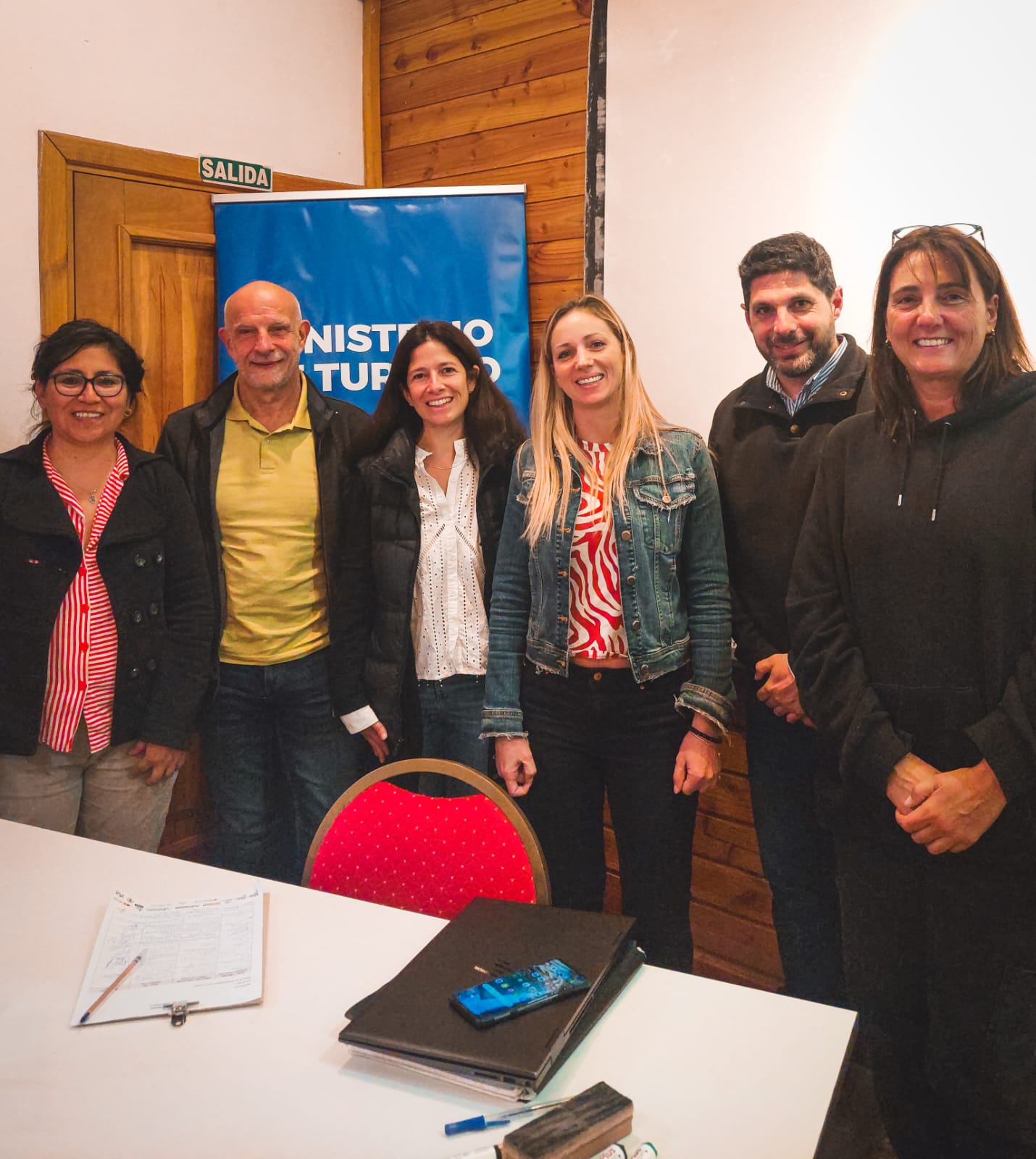 Expertos franceses en montañismo visitaron Villa La Angostura y Villa Traful