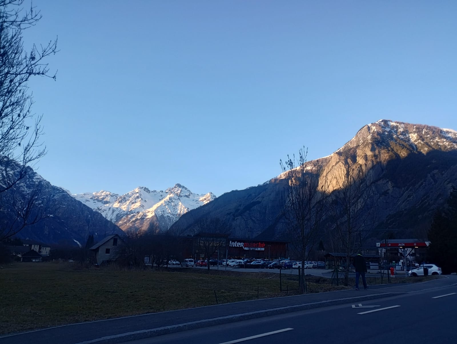 WhatsApp Image 2026-03-24 at 11.44.36